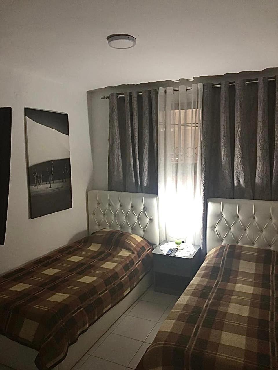 Cozzy Cottage, In Center Of Tirana Exteriér fotografie